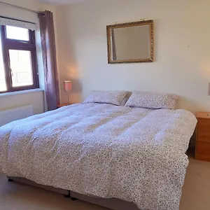 Budget - Knocknacarra, Bed & Breakfast